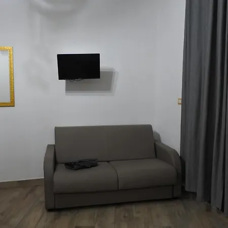 Bhome Fashion B&B 3*